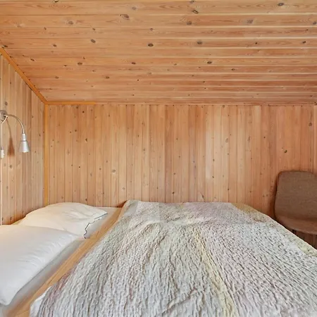 Alessia - 2km From The Sea By Interhome Lakolk