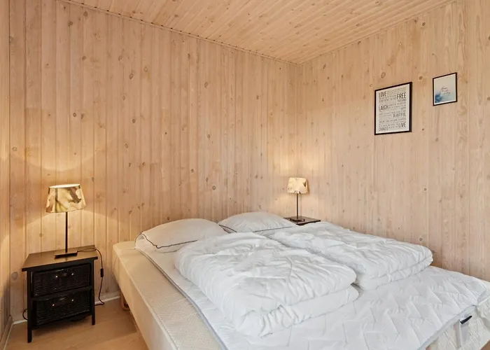 Alessia - 2km From The Sea By Interhome Lakolk