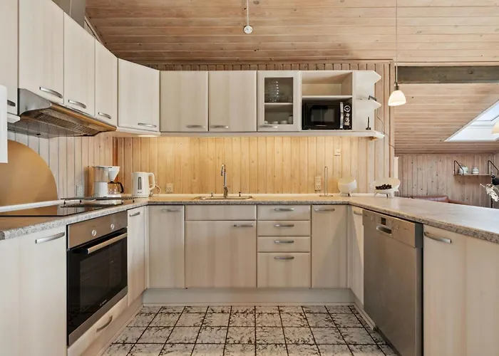 Alessia - 2km From The Sea By Interhome *